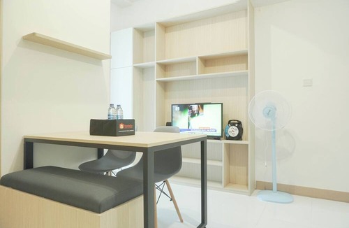 Old Jakarta Apartment | Comfy And Good 2Br Tokyo Riverside Pik 2 Apartment