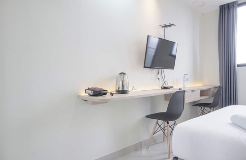 Pondokcina Apartment | Cozy Studio At 32Th Floor Evenciio Margonda Apartment