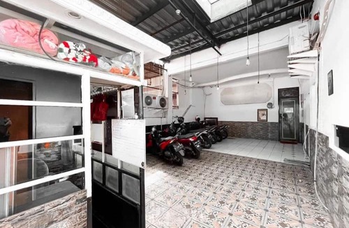 Duren Sawit Hotel | Modom Residencce