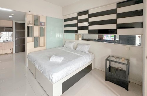 Siwalankerto Apartment | Minimalist and Cozy Studio at The Square Surabaya Apartment