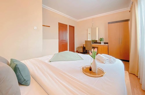 Cipaganti Apartment | Elegant and Spacious 3BR at Grand Setiabudi Apartment