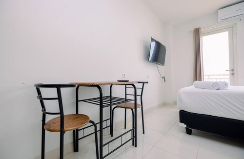 Citaringgul Apartment | Comfy Studio at Sentul Tower Apartment