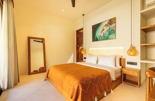 Selong Belanak Hotel | Uryah Hotel Lombok