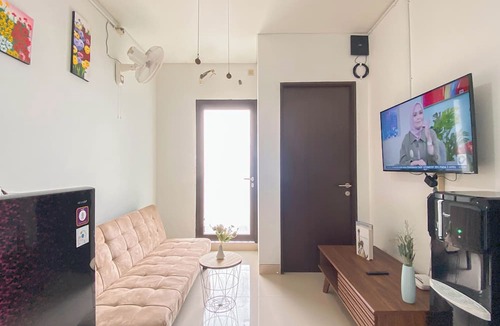 Depok Apartment | Cozy and Spacious 2BR Apartment at Transpark Cibubur
