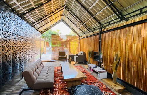 Depok Villa | Omah Abiza