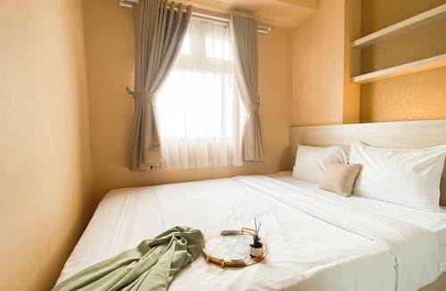 Rawasari Apartment | Comfy 2Br Near Mall At Green Pramuka City Apartment