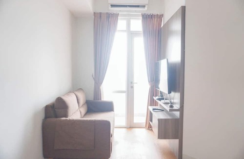 Cikarang Apartment | Cozy And Modern Look 1Br Apartment Vasanta Innopark By Travelio
