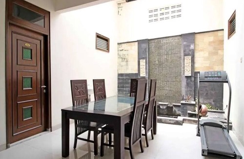 Condongcatur Hotel | Capital O G-hans Residence