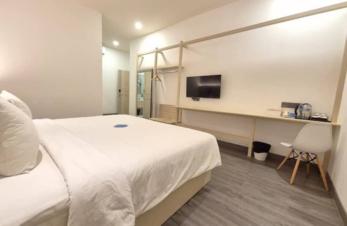Cikini Hotel | True Blue Menteng Jakarta