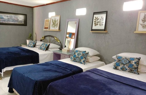 Beji House | Omah Beji dekat BNS