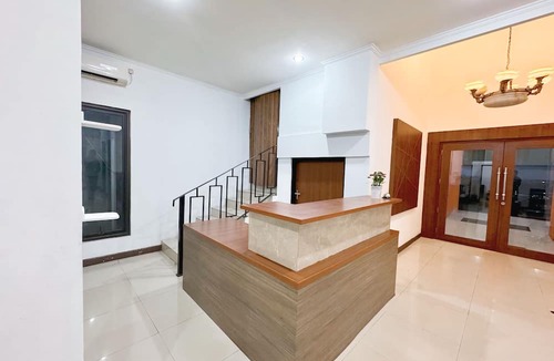 Kebayoran Lama Hotel | Stay 'd Pondok Indah