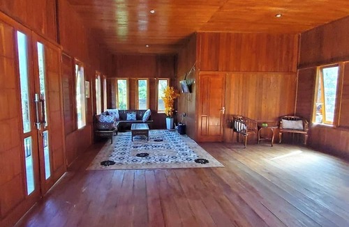 Megamendung Villa | Villa Zoya 1