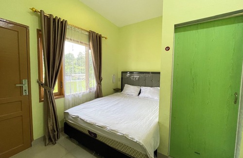 Parapat Hotel | Pudan Residence Parapat By Helocus