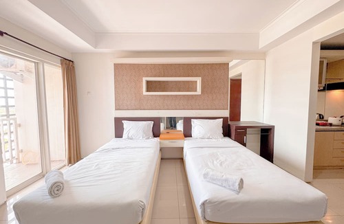 Siwalankerto Apartment | Best Price And Comfortable Living Studio At High Point Serviced Apartment