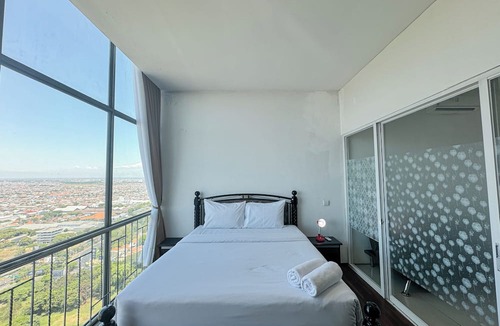 Surabaya Apartment | Good Location And Relaxing 1Br Apartment At Aryaduta Residence