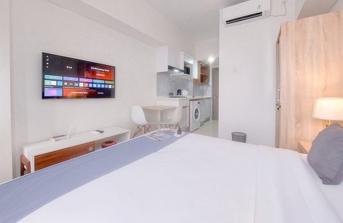 Pondok Aren Apartment | Modern and Elegant Studio at Apartment Tamansari Bintaro Mansion