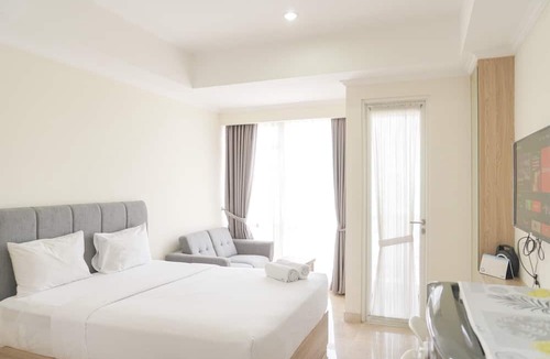 Menteng Apartment | Comfortable And Homey Studio At Menteng Park Apartment