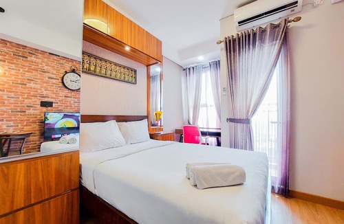 Ciputat Apartment | Homey And Relaxing Studio Transpark Bintaro Apartment
