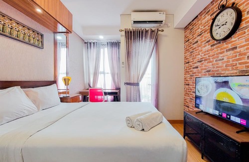 Ciputat Apartment | Homey And Relaxing Studio Transpark Bintaro Apartment