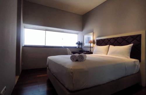 Gubeng Apartment | Apartment 3Br With River View In City Center At Sumatra36 Surabaya