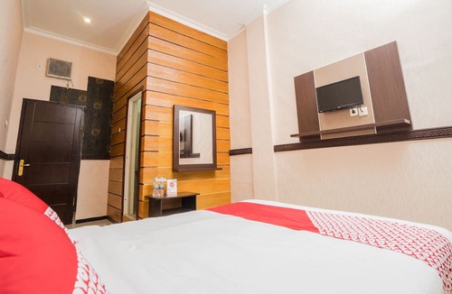 Ngaglik Hotel | Hotel O Central Batu Near Jatim Park 3 Formerly Bunga Matahari Hotel