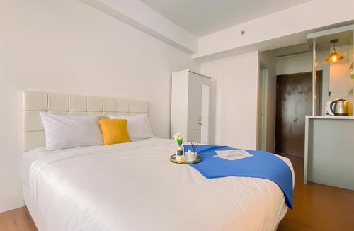 Gunung Putri Apartment | Warm And Simply Studio Gunung Putri Square Apartment