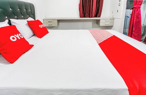 Depok Hotel | OYO 94069 Mp Room