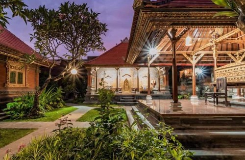 Celuk Hotel | Kirani Joglo