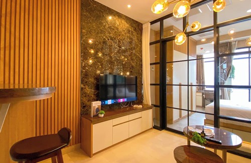Bendungan Hilir Apartment | Nice And Homey 1Br At Sudirman Suites Apartment