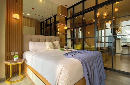 Bendungan Hilir Apartment | Nice And Homey 1Br At Sudirman Suites Apartment
