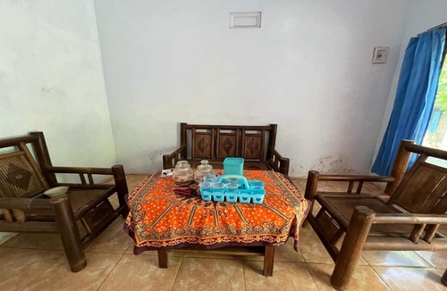 Kedungredjo Hotel | OYO 93784 Kost Bu Eli Syariah