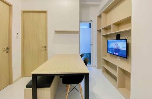 Permata Hijau Apartment | Great Deal And Homey 2Br Tokyo Riverside Pik 2 Apartment