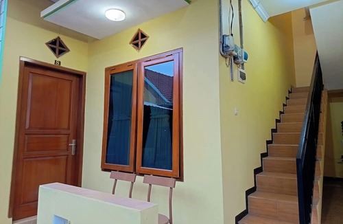 Dinoyo House | Kedung Ombo Homestay