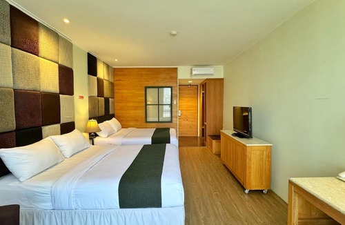 Malabar Hotel | Chara Hotel
