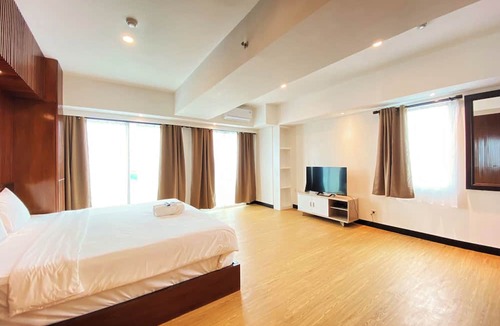 Pasirkaliki Apartment | Modern Studio Room Apartment At Tamansari La Grande