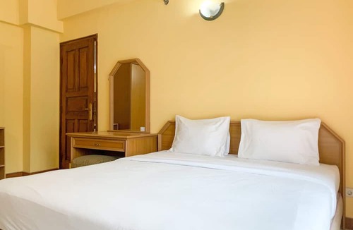 Gambir Apartment | Spacious And Comfy 3Br At Kondominium Juanda Apartment