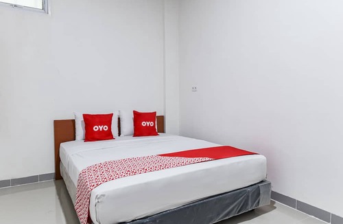Palembang Hotel | OYO 93503 Lotte Residence
