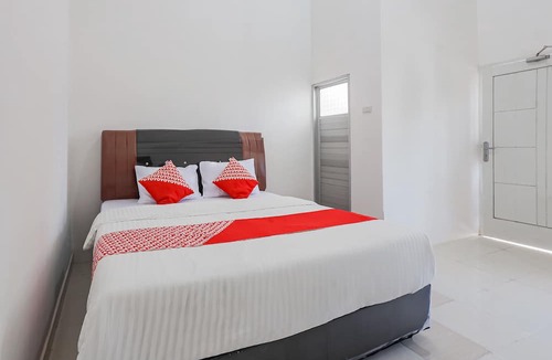 Lubuklinggau Hotel | Hotel O Wisma Silampari