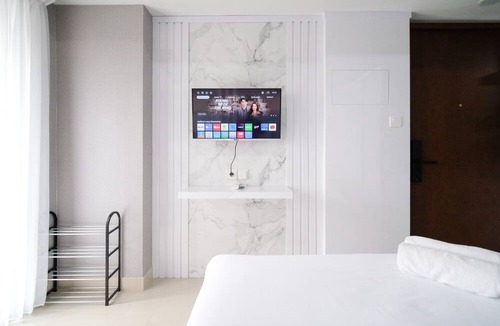 Surabaya Apartment | Nice And Comfy Studio Grand Dharmahusada Lagoon Apartment