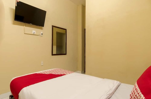 Medan Hotel | Capital O 615 Residence Puri Hotel Syariah