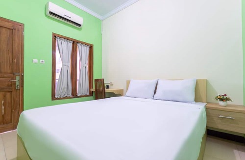 Wonosari Hotel | OYO Life 3003 Wisma Handayani Syariah