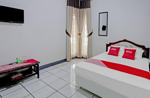 Sangkanurip Hotel | OYO 90543 An-nur Guest House Syariah