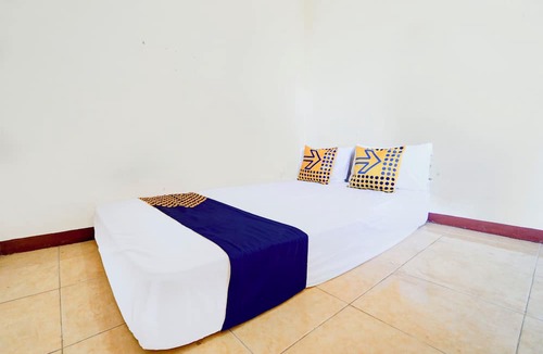 Sedati Hotel | OYO Life 93290 Homestay Betro Syariah