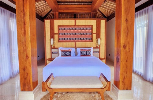 Desa Kadumbul Hotel | KANDORA Luxury Villas