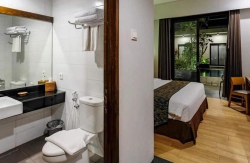 Praya Hotel | ILLIRA Lite Praya Lombok