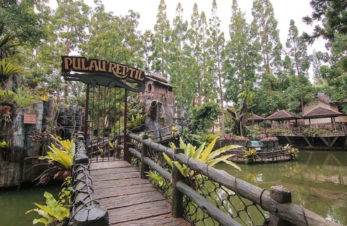 Cisarua Resort | Royal Safari Garden Resort & Convention