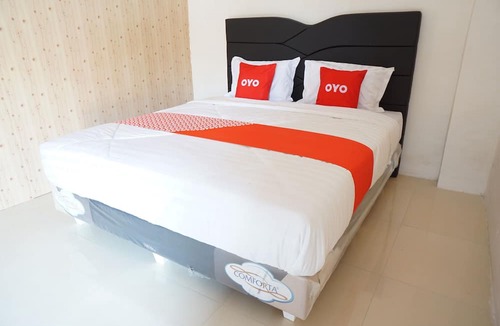 Nganjuk Hotel | Super OYO 93205 Kusuma Hotel And Convention Hall