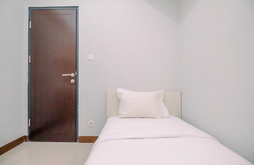 Bogor Selatan Apartment | Well Furnished And Comfy 2Br At Royal Heights Apartment