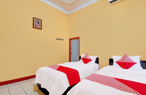 Pasir Pengaraian Hotel | OYO 92497 Penginapan Pasir Indah SyariahNearMonument Park City Sand Pengaraian