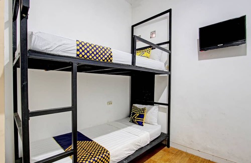Yogyakarta Hotel | Hotel O Cindelaras B&b Bunk Bed